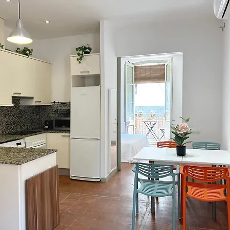 Apartment Sc Centrico Con Balcon *